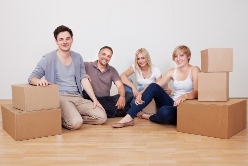Room-by-room unpacking and organisation after a move in Islington