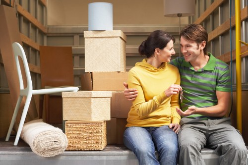 Residential and commercial moving truck solutions in Islington